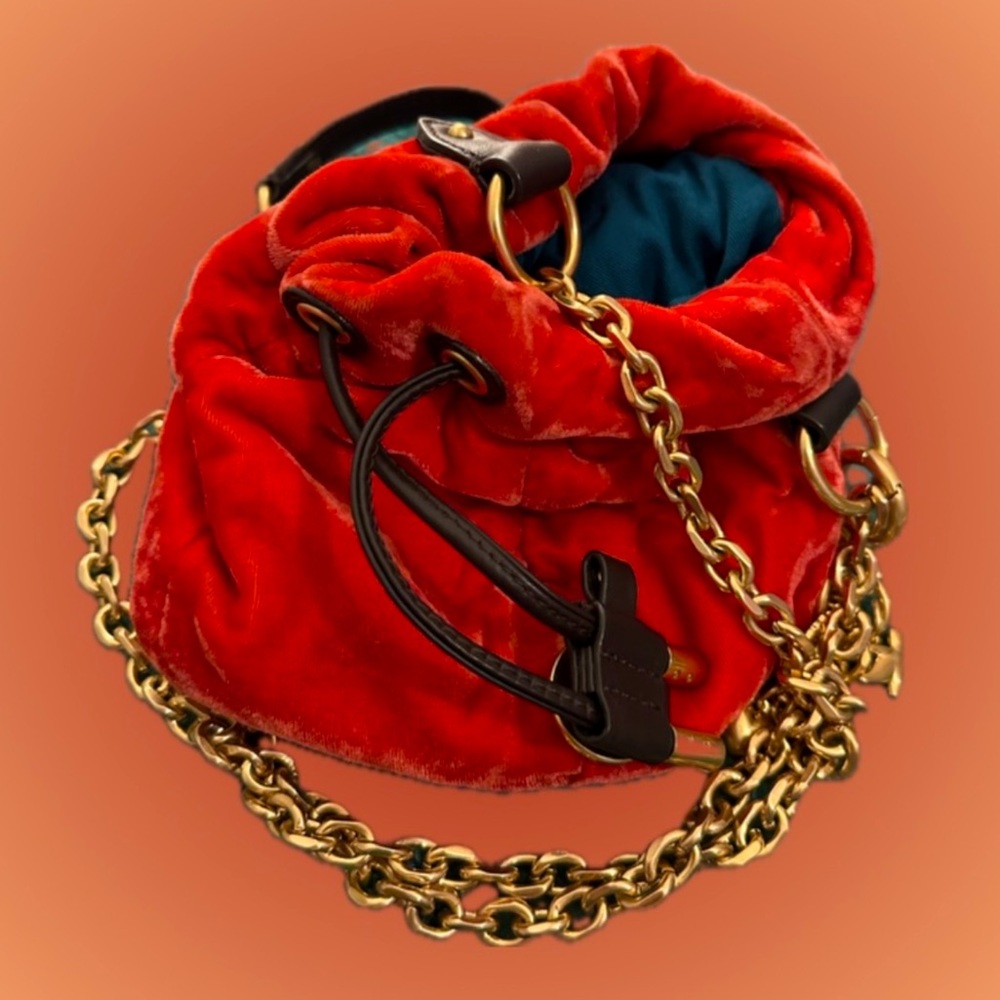 Juicy couture velvet drawstring crossbody purse pouch, EUC, Y2K